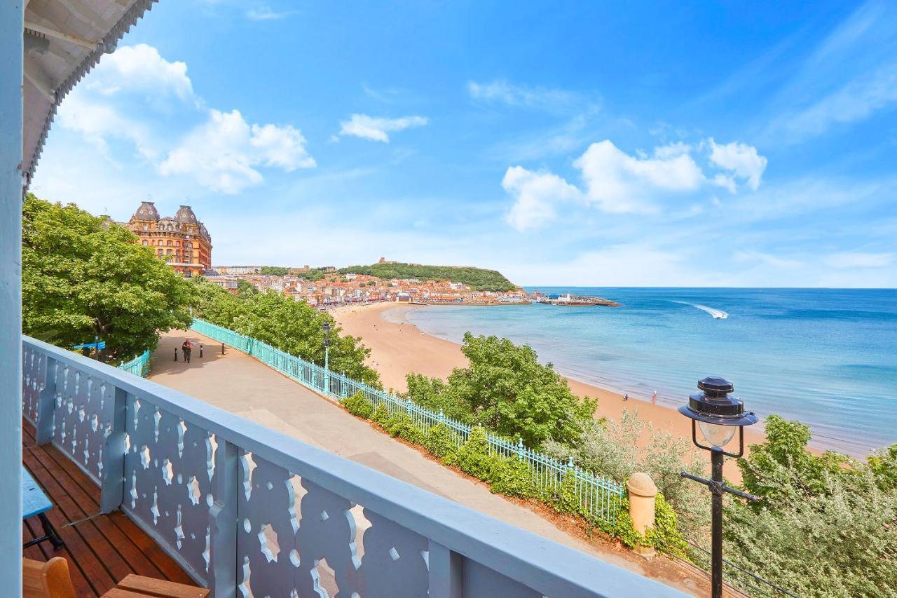 The Spa Chalet Scarborough Hot Tub, Pool, Gym, Beach Location Eksteriør billede